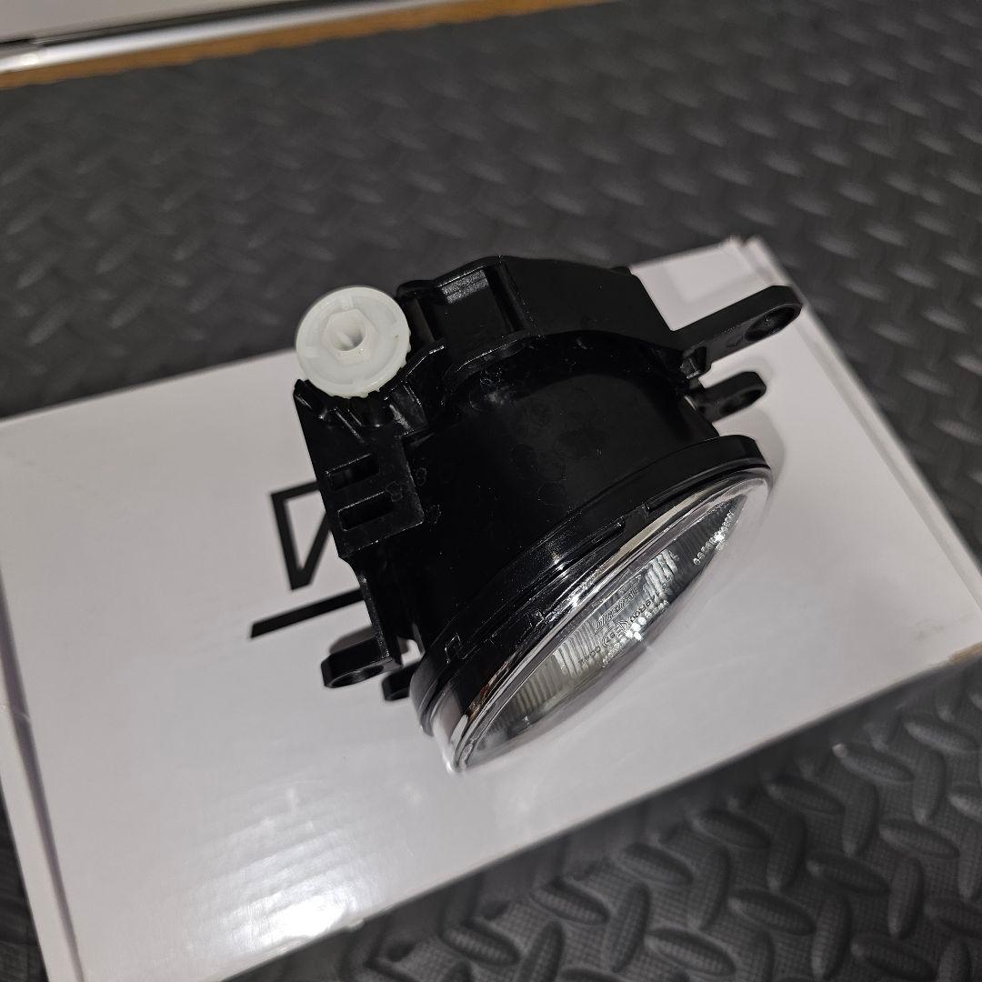 VELENO フォグランプユニットTタイプ 2色切り替えLEDバルブ