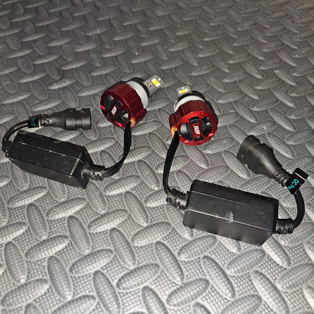 VELENO フォグランプユニットTタイプ 2色切り替えLEDバルブ