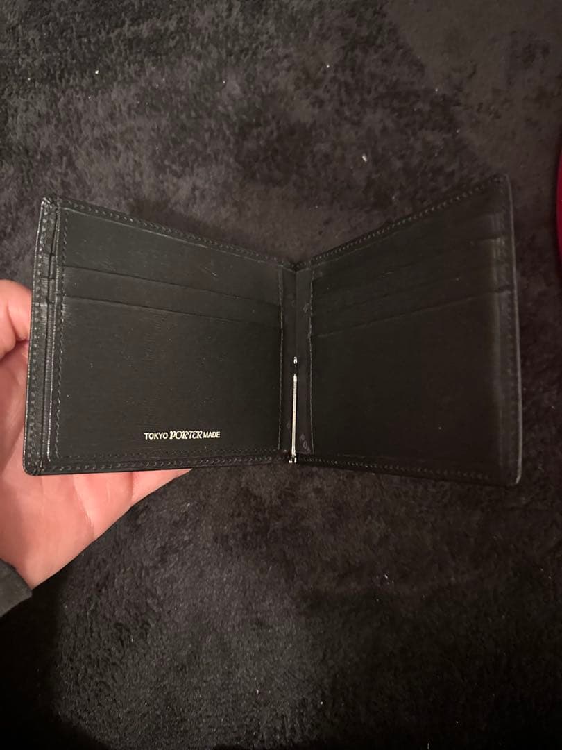 PORTER黒いレザー マネークリップ ジッパー付き