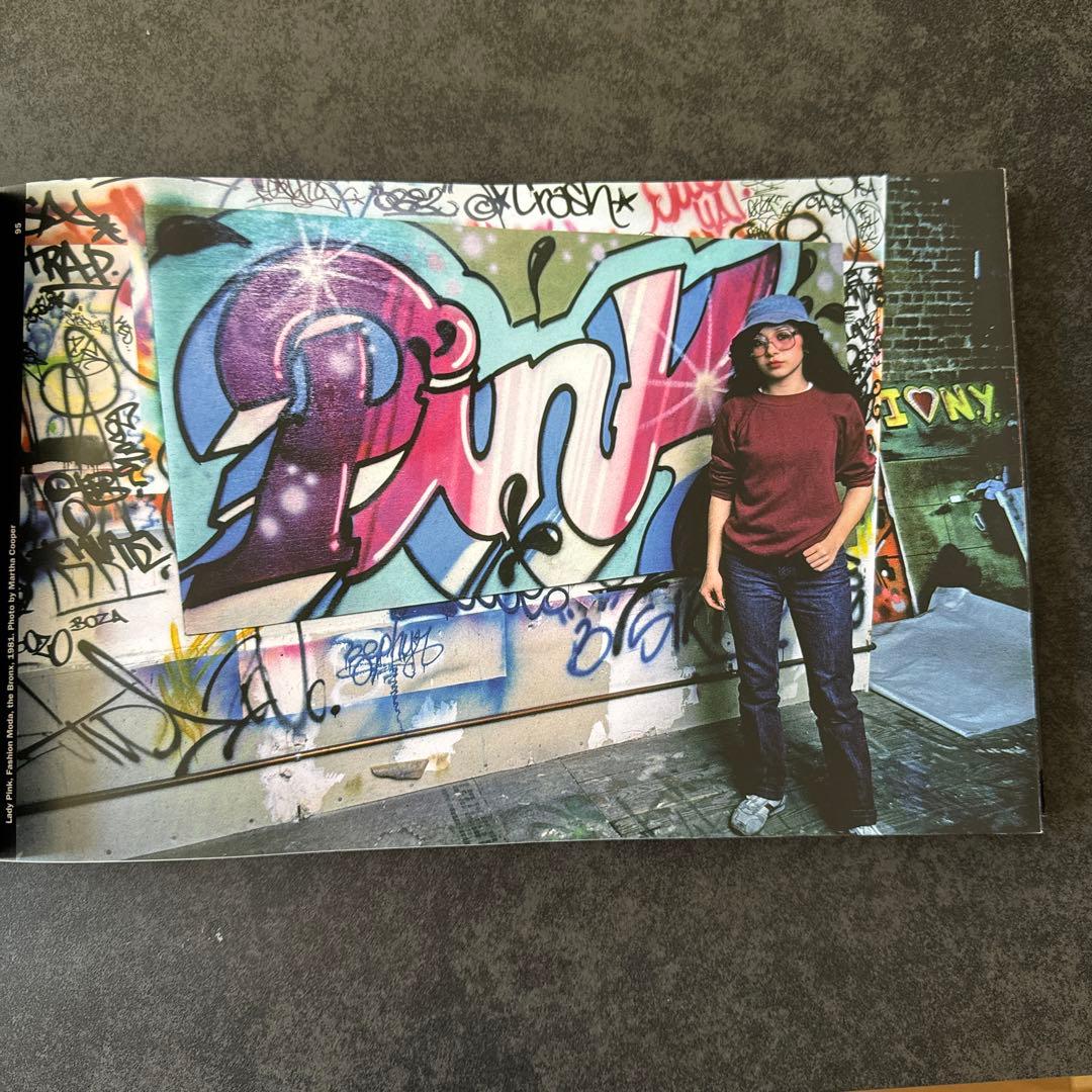 アート・デザイン・音楽 BORN IN THE STREETS GRAFFITI BOOK