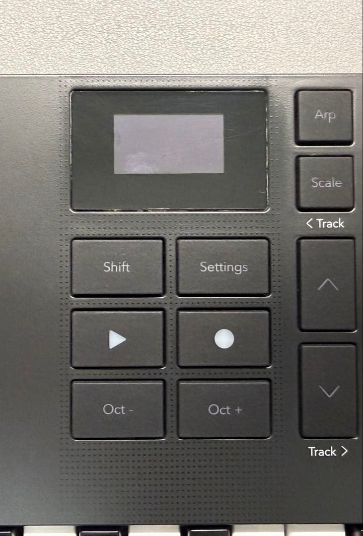 DTM・DAW novation LAUNCHKEY MINI 37 Mk4