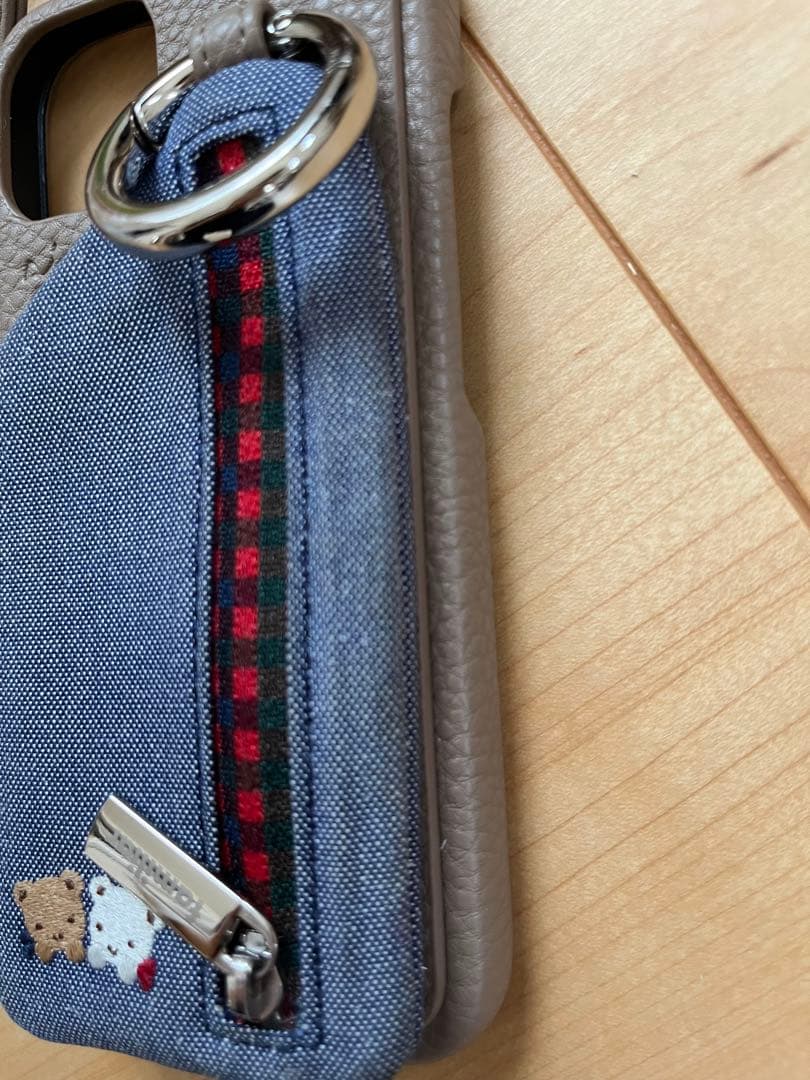 familiar×ajew コラボ iPhoneケース13