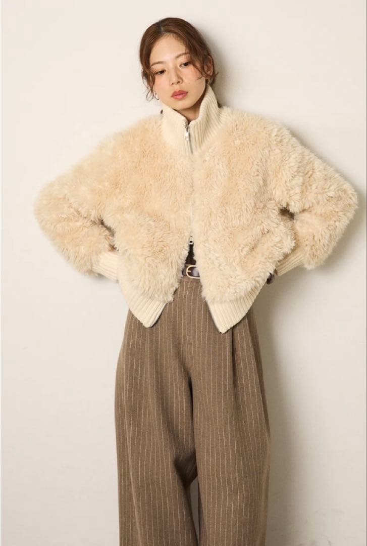 charm！！　エシカ　ハイネックボアブルゾン