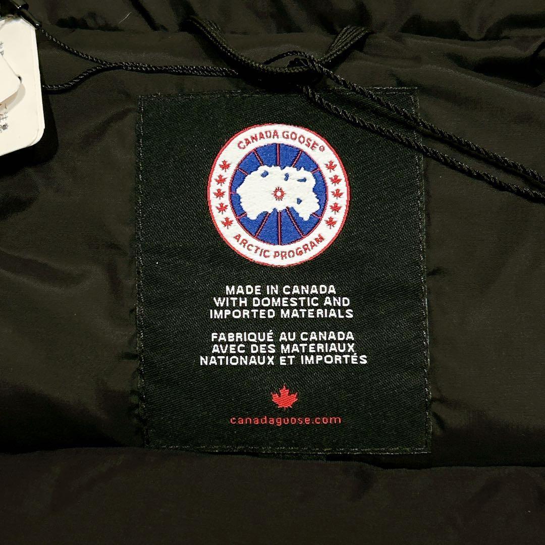 新品タグ付き✨　カナダグース　ダウンベスト　レディース　赤　レッド　S