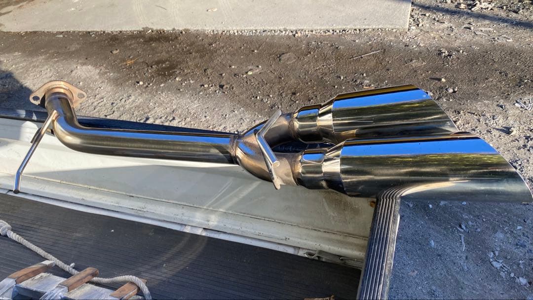 ハイラックス GUN125 ウィルズウィン サイド出しマフラー　最終値下げ