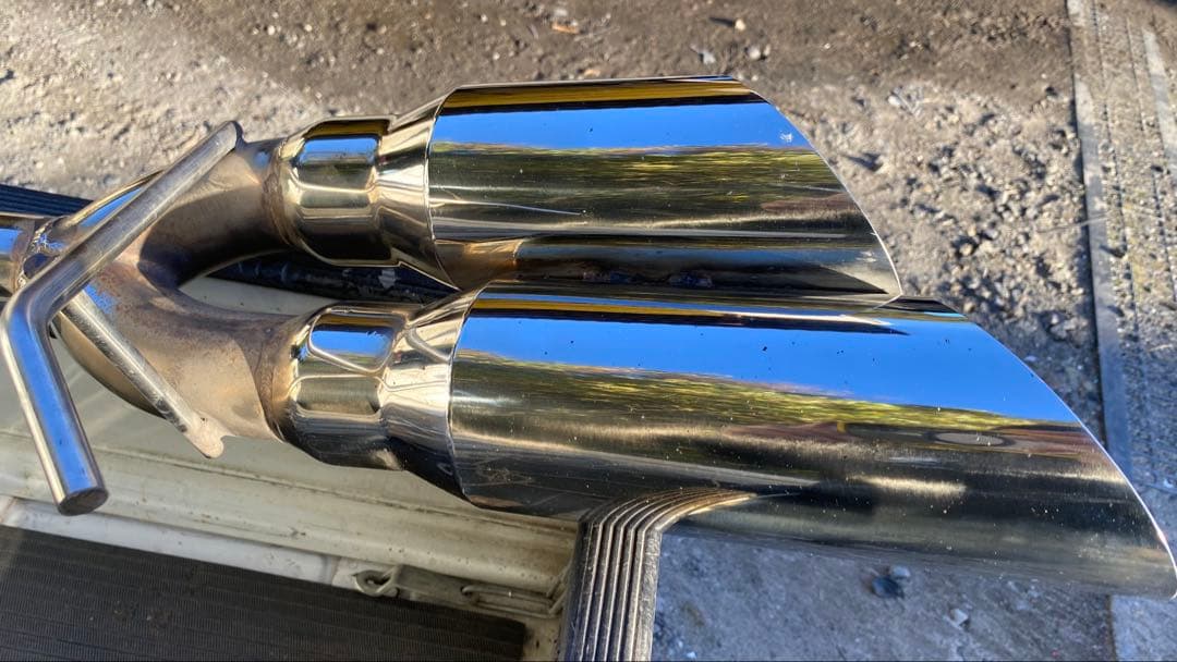 ハイラックス GUN125 ウィルズウィン サイド出しマフラー　最終値下げ