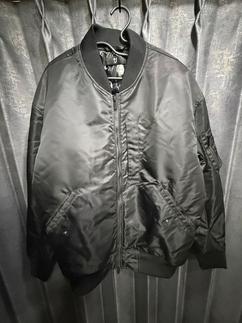 ユニクロ　+J　MA1ダウンジャケット　ブラック　Lサイズ