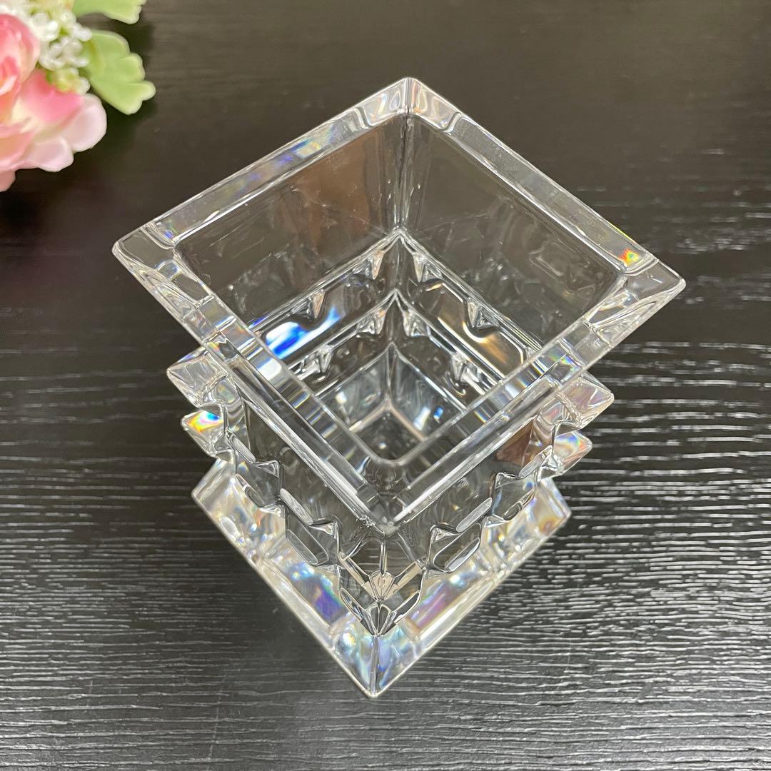 Baccaratコロンビーヌ　フラワーベース　　花瓶　美品