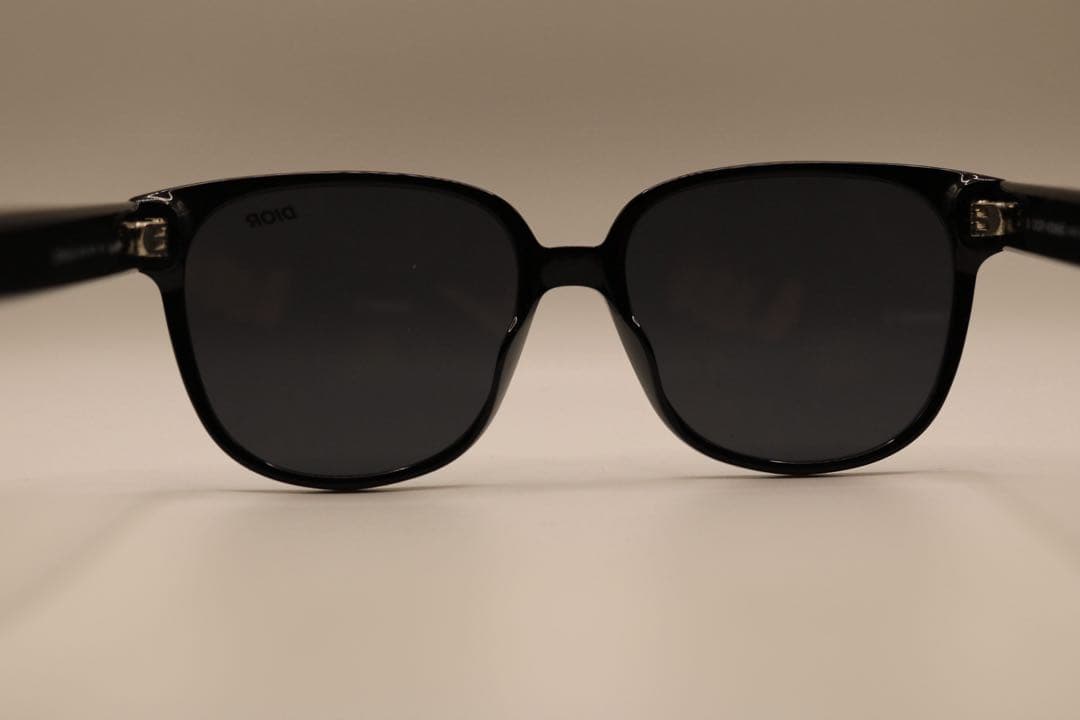 極美品　DIOR ディオール　ブラック ロゴ　サングラス ケース付き