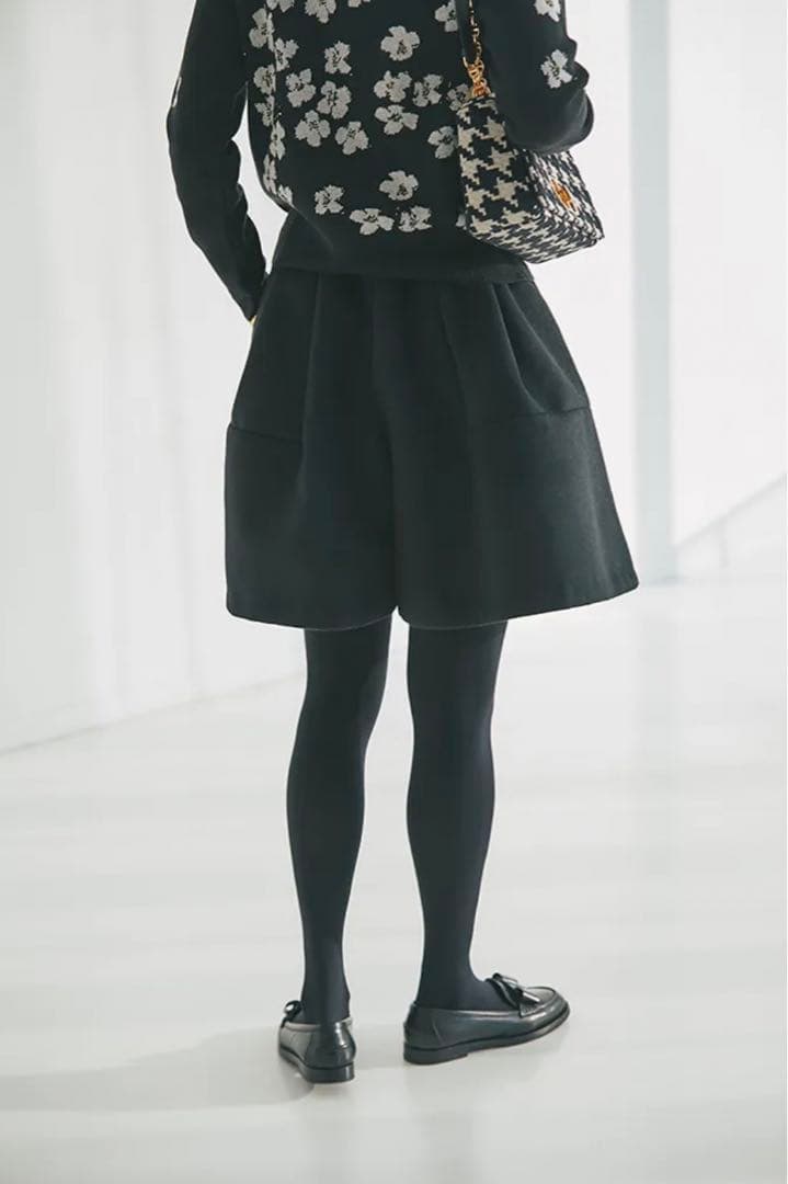 【164】美品！seventenセブンテン☆ハイウエストフレアキュロット(黒)