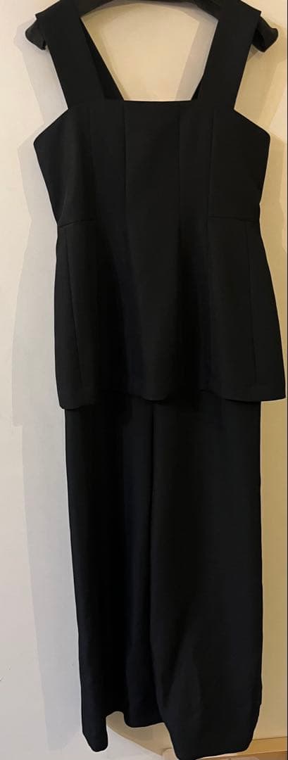 アダムエロペペプラムコンビネゾン