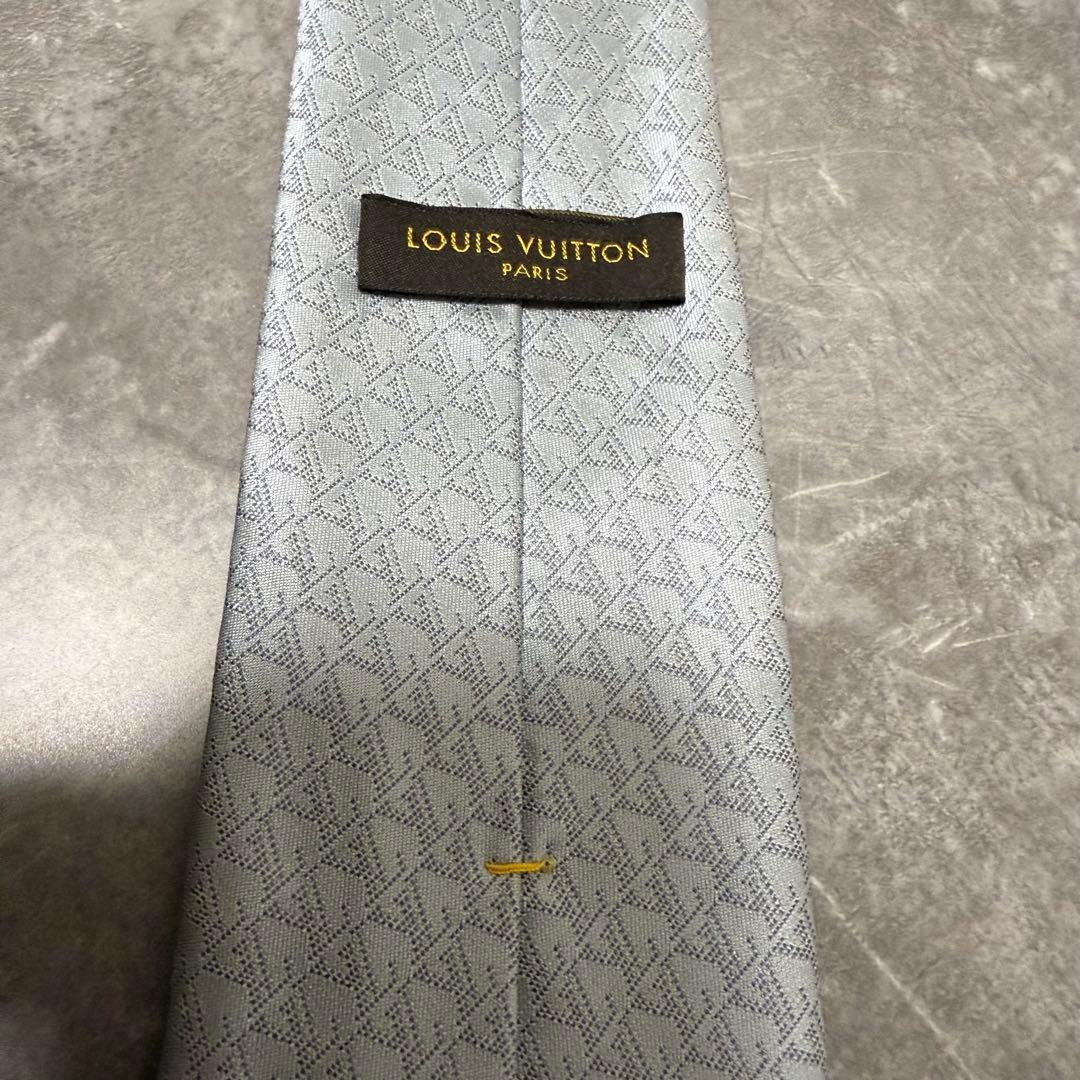 【きょう】ネクタイ モノグラム 総柄 シルバー 結婚式 希少