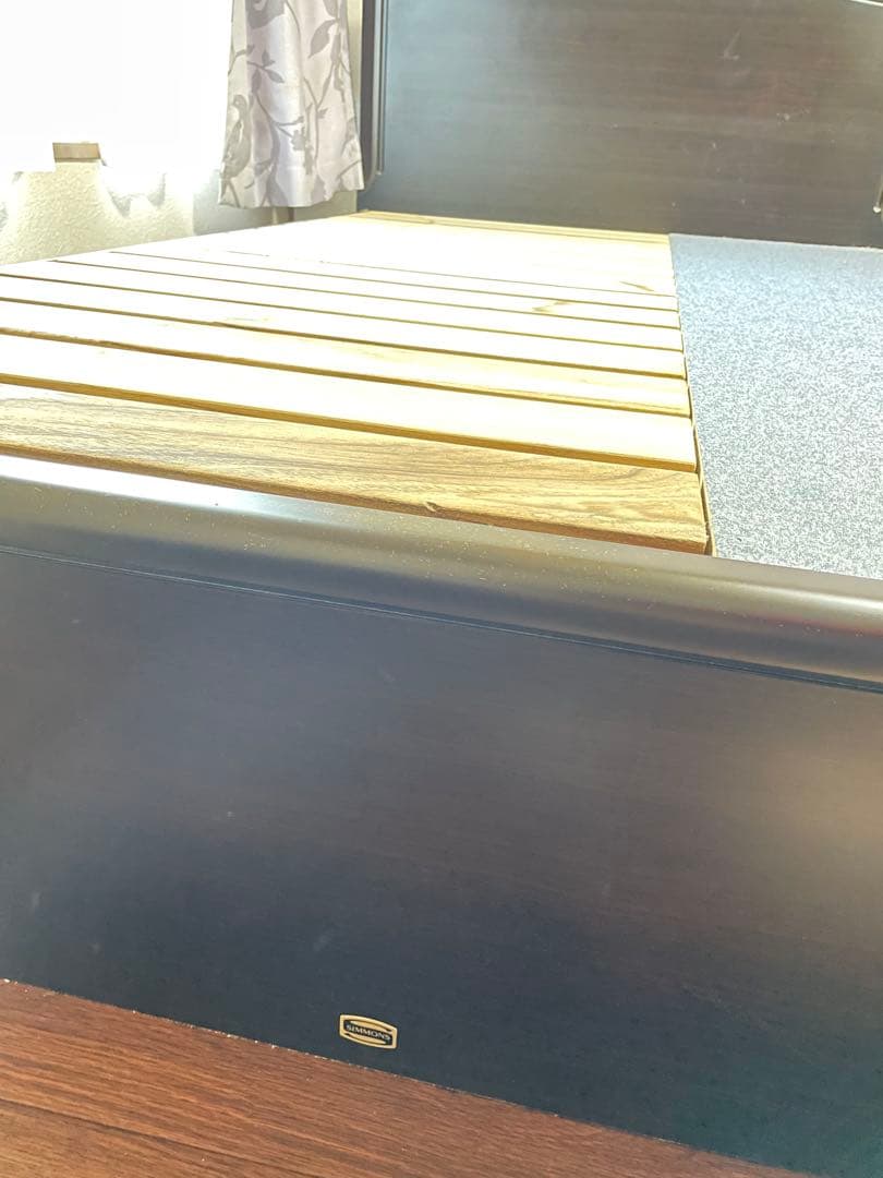 ⭐︎【破格】⭐︎組み立て簡単シモンズ　セミダブル定価20万　中古　分解発送