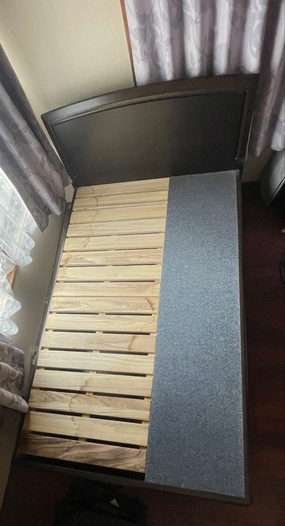 ⭐︎【破格】⭐︎組み立て簡単シモンズ　セミダブル定価20万　中古　分解発送