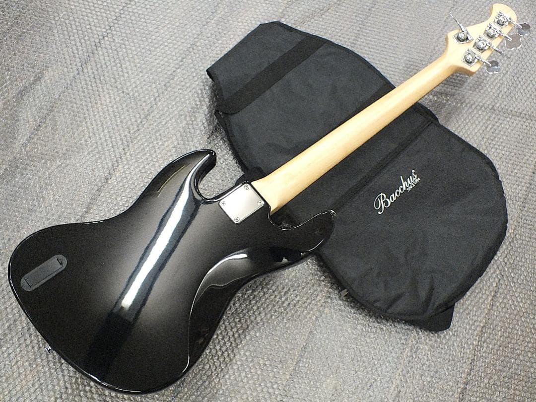 Bacchus・バッカス・WJB5-630・5弦ベース・アクティブ