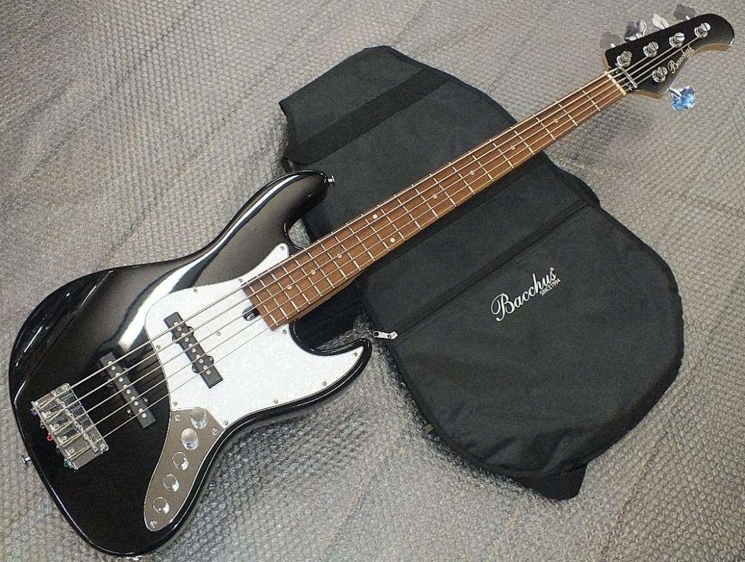 Bacchus・バッカス・WJB5-630・5弦ベース・アクティブ