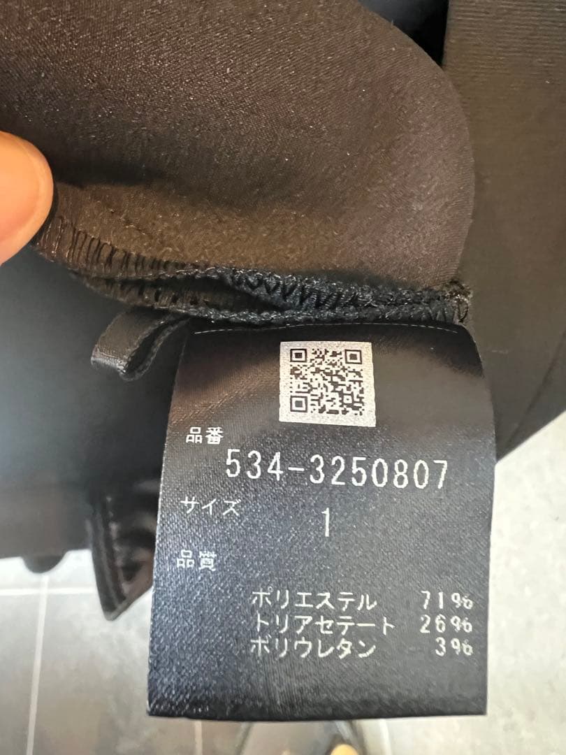 LE PHIL ブラック ポンチョ・ケープコート