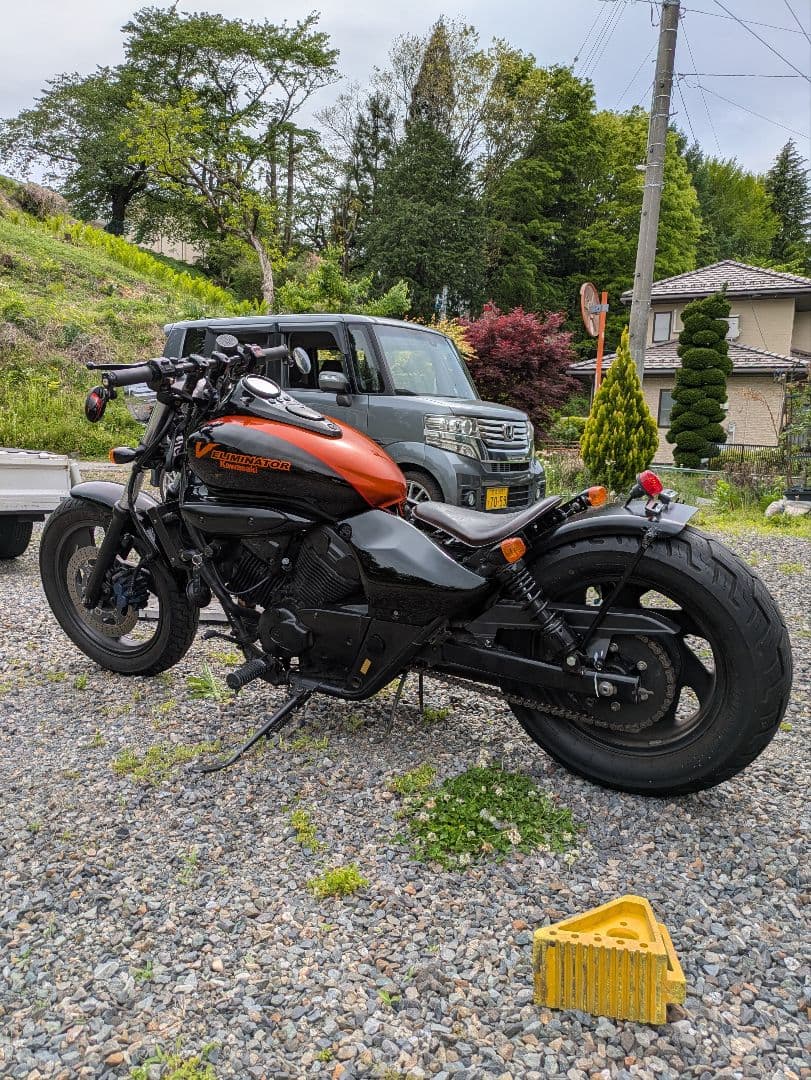 エリミネーター250v フラットフェンダー テールランプは付きません