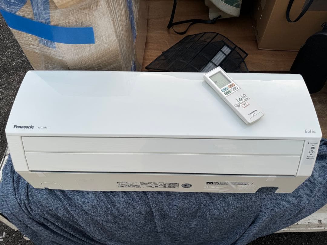 室外機も送料込 パナソニック 6畳用 エアコン クーラー 2.2kw2020年製