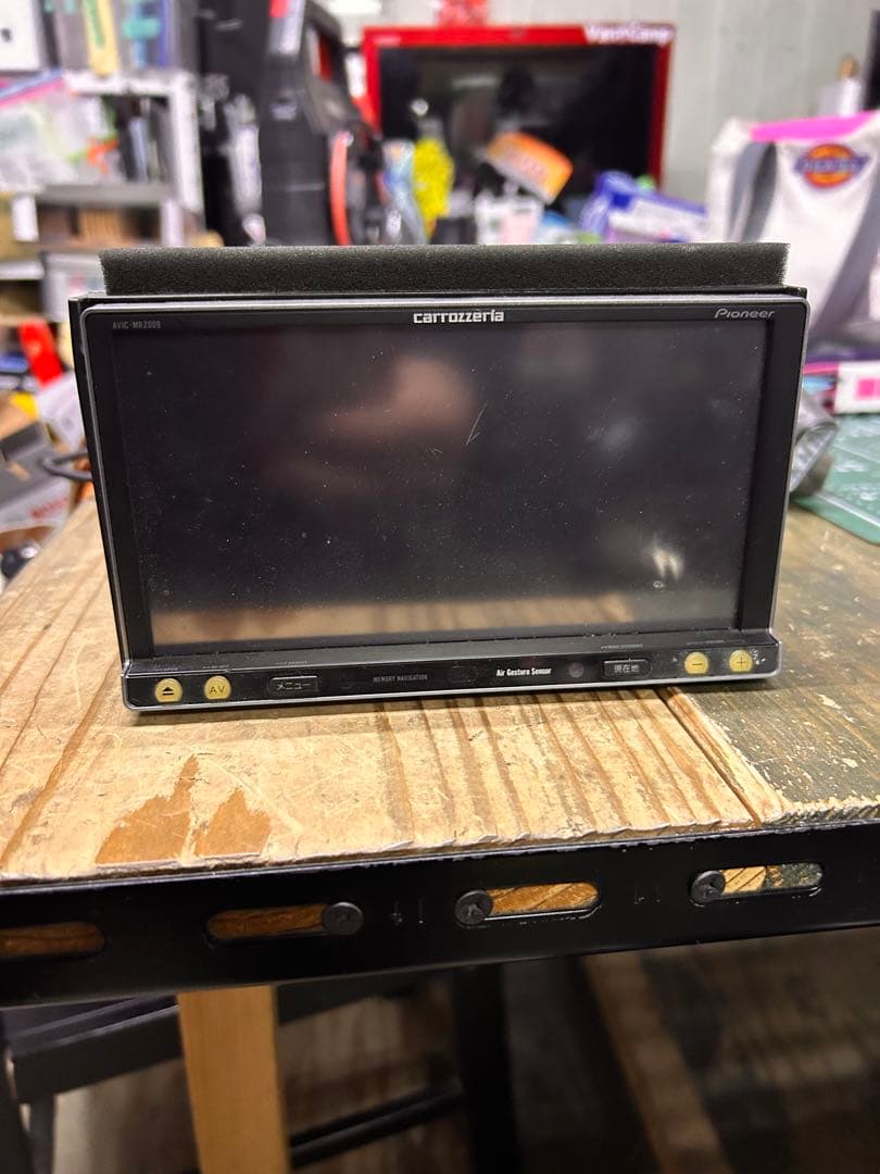 carrozzeria AVIC-MRZ009 7インチカーナビ