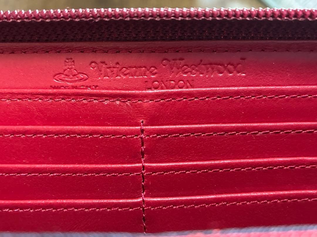 Vivienne Westwood ラウンドジッパー 長財布