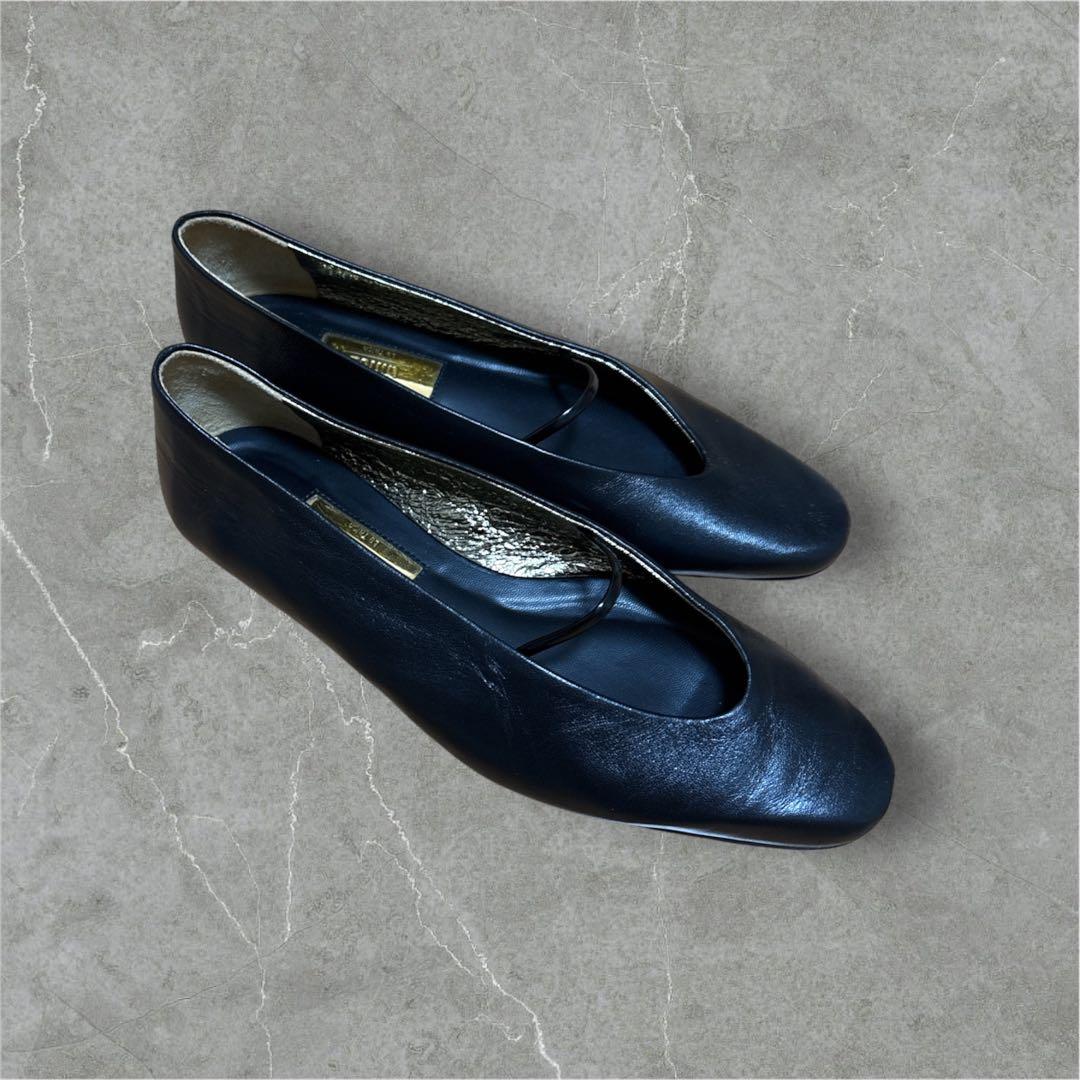 美品　Le talon ルタロンフラットパンプス　GRISE 22.5