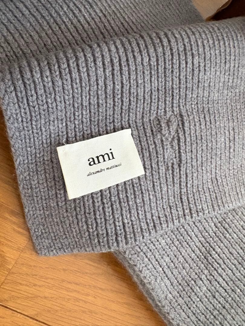 ami Parisグレー リブ編みマフラー
