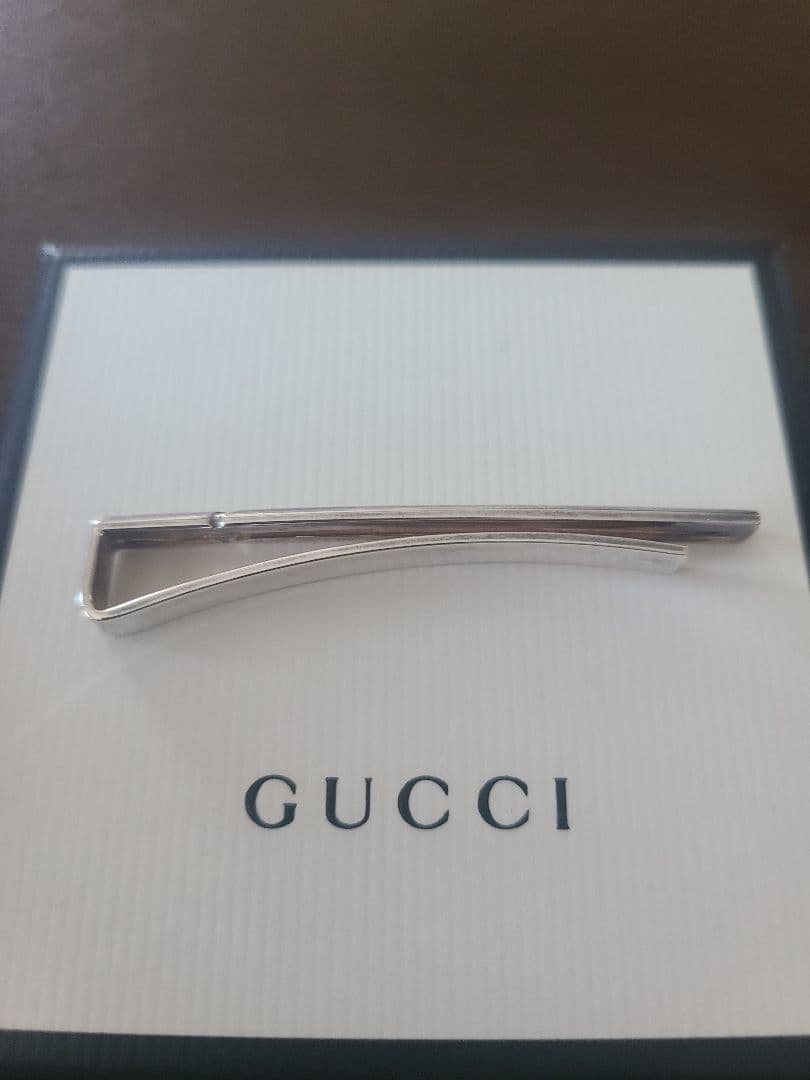 GUCCI シルバー925 ネクタイピン 専用ボックス付き