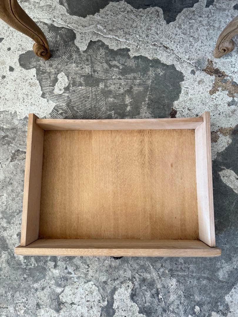 ビンテージ 3段チェスト 猫脚 剥離