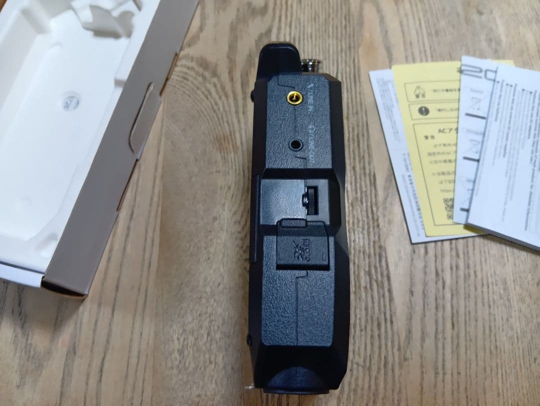 ZOOM H4 essential 32bit floatレコーダー