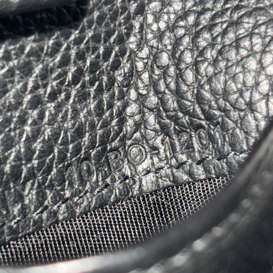 Christian Dior ブラックレザー 二つ折り財布