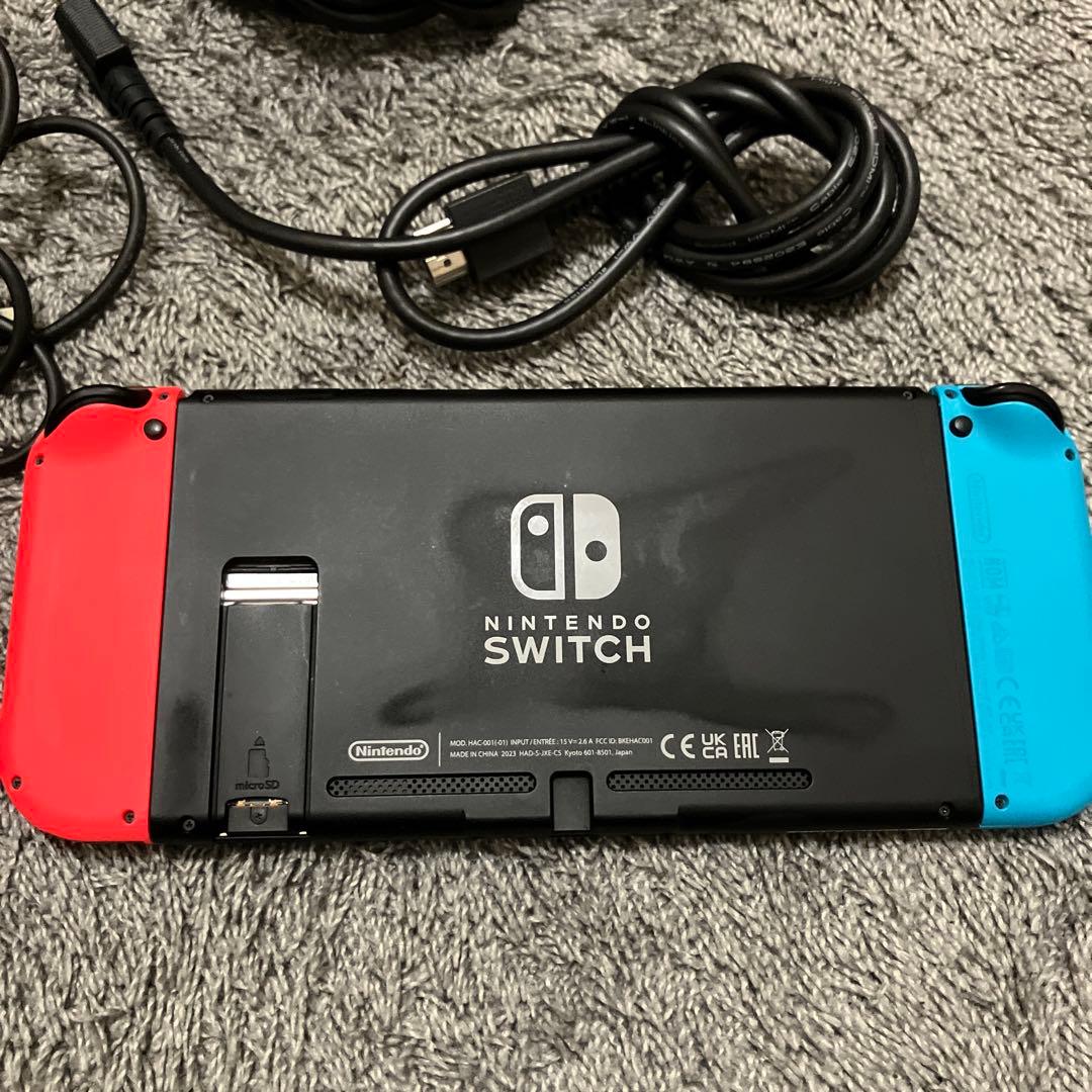 Switch 新型　2023製　ネオンブルー/ネオンレッド 本体
