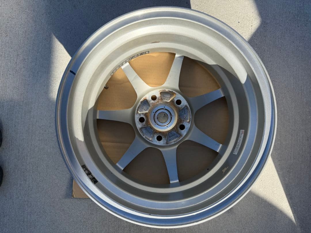ENKEI Racing RS+M 16インチホイール 5H PCD114.3