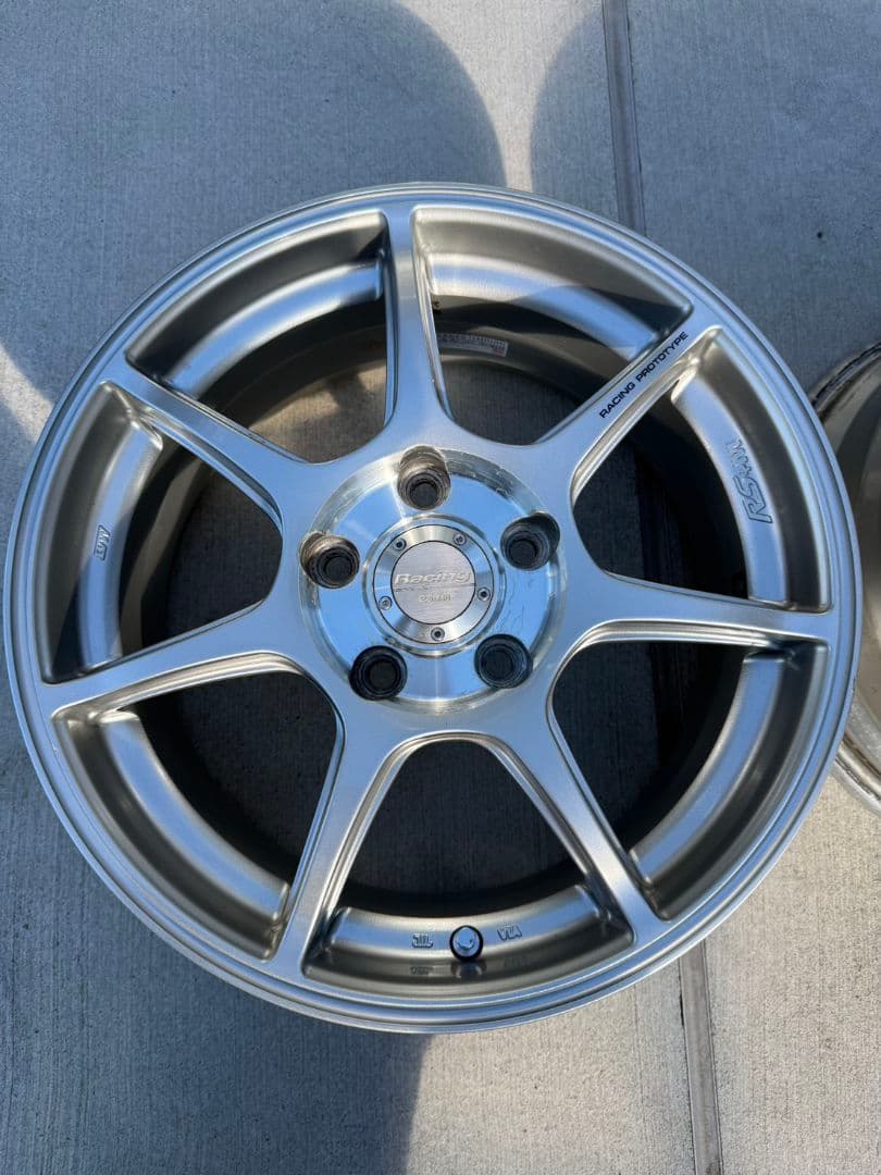 ENKEI Racing RS+M 16インチホイール 5H PCD114.3