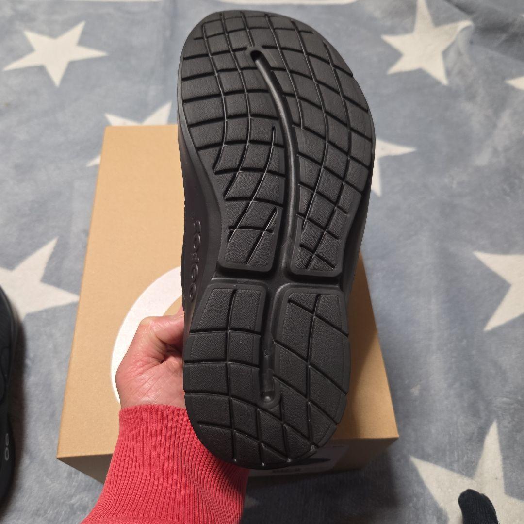 OOFOS サボ・クロッグサンダル ブラック 9