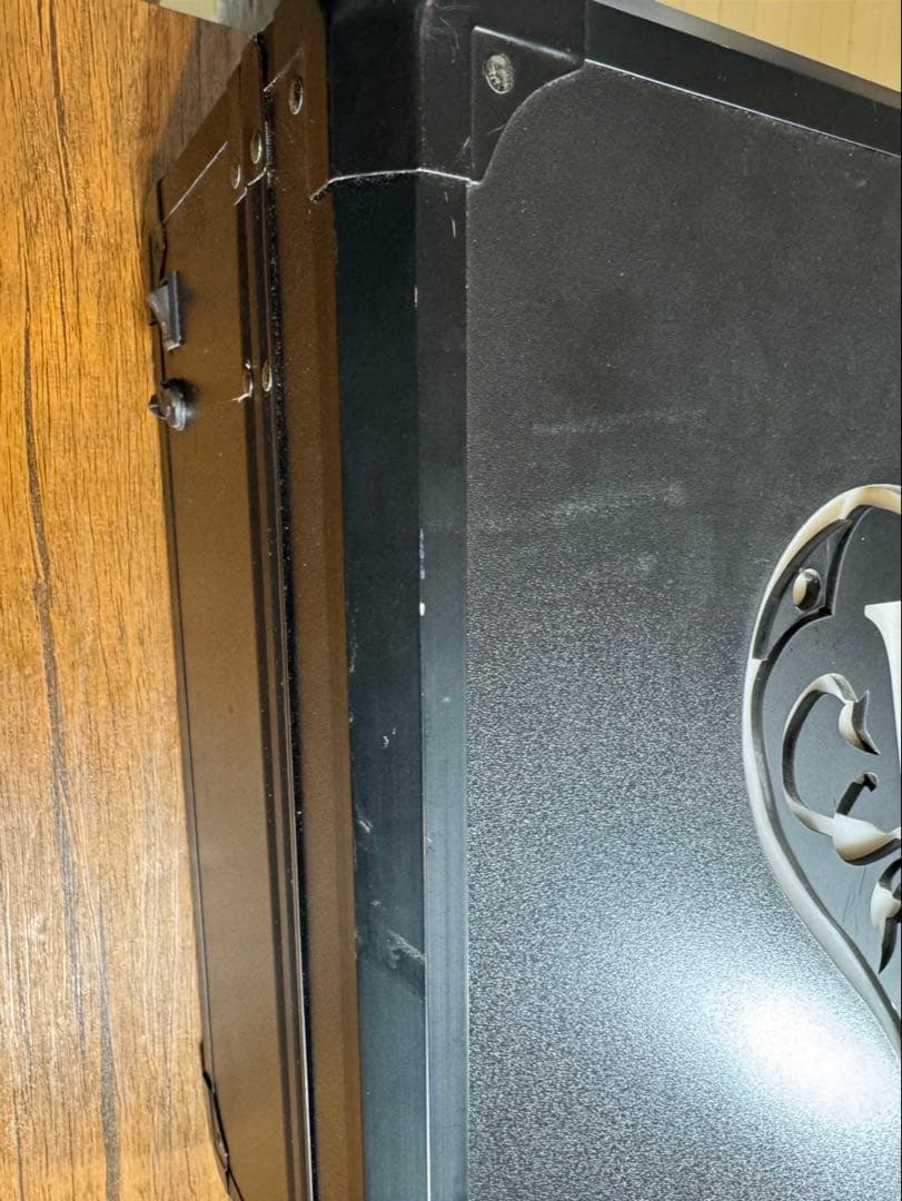 ！アルマンドLEDアタッシュケース！3本収納可能