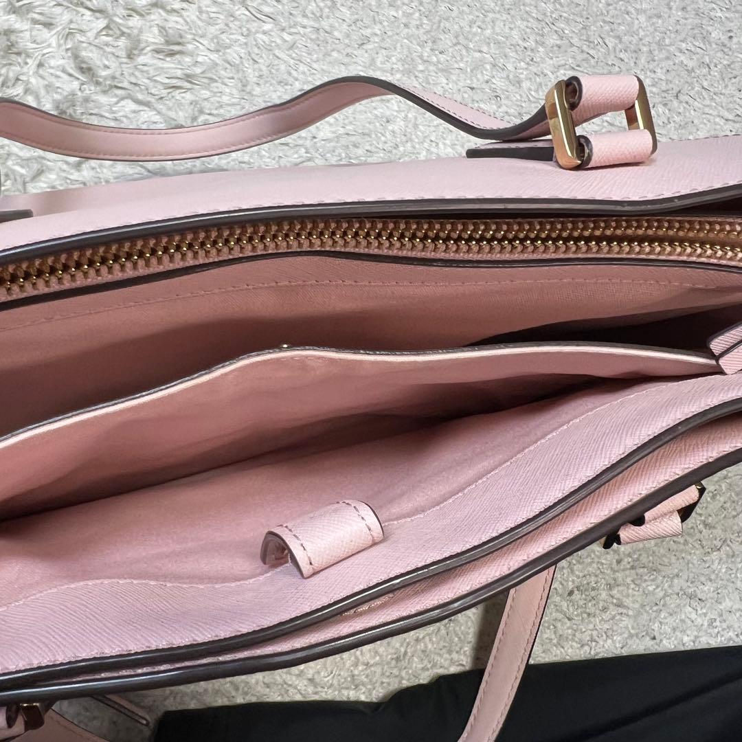 トリーバーチ ロビンソン レザー トートバッグ ベビーピンク