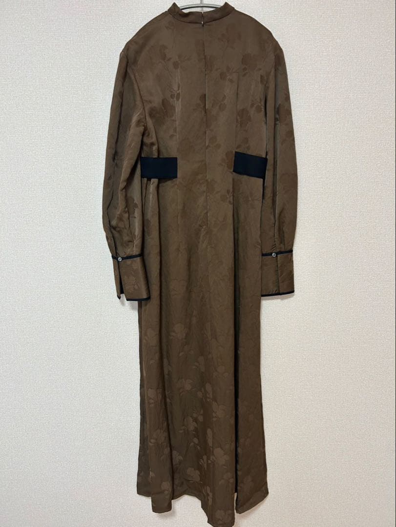 CLANE(クラネ) VINTAGE FLOWER SATIN ONEPIECE