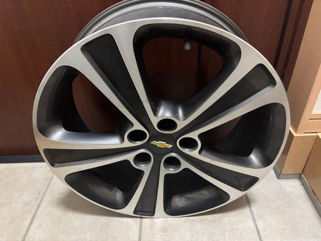 シボレー純正ホイール 19インチ ４本セット キャプティバ 送料込み