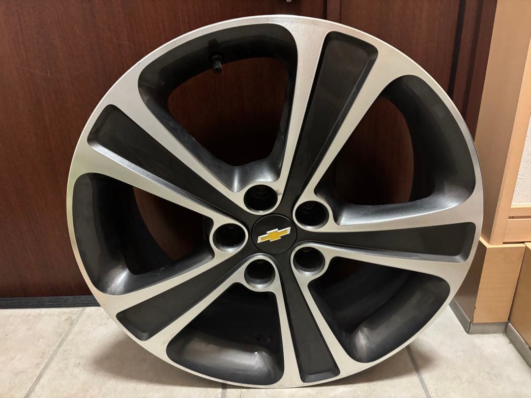 シボレー純正ホイール 19インチ ４本セット キャプティバ 送料込み