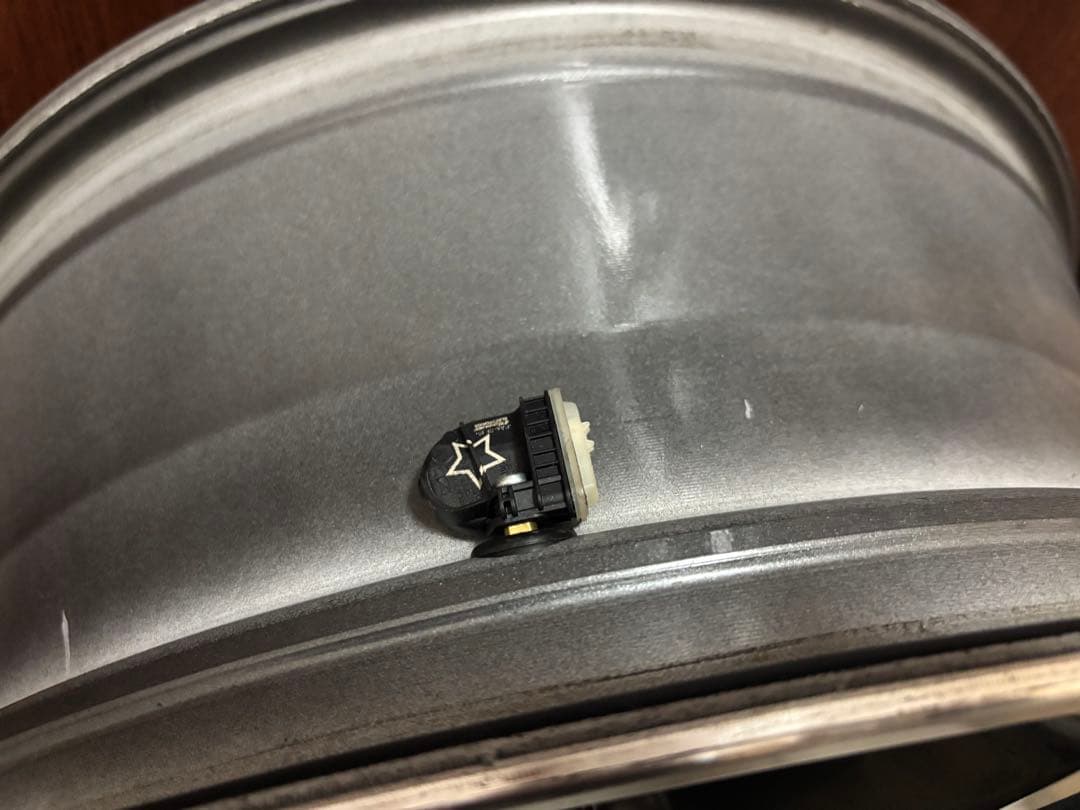 シボレー純正ホイール 19インチ ４本セット キャプティバ 送料込み