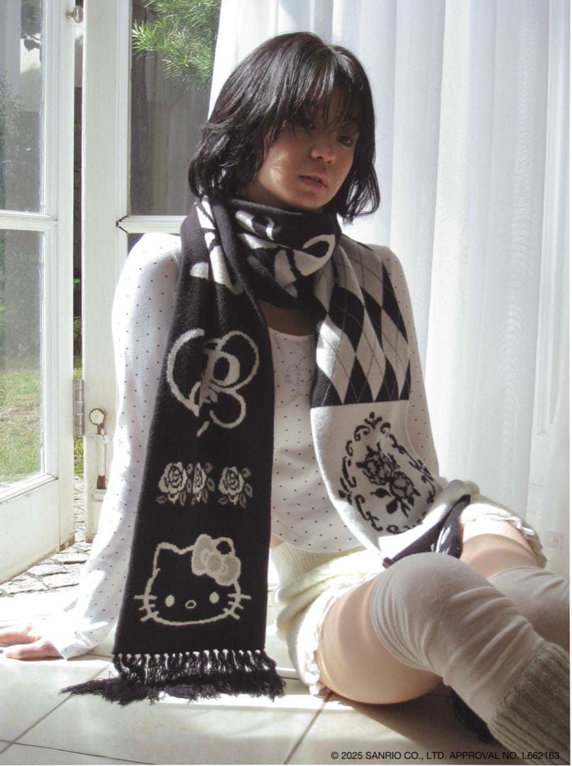 ペリキュール　キティコラボ　マフラー