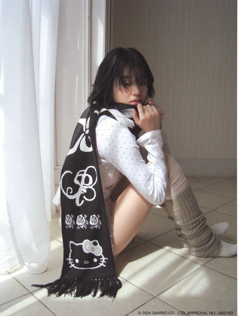 ペリキュール　キティコラボ　マフラー