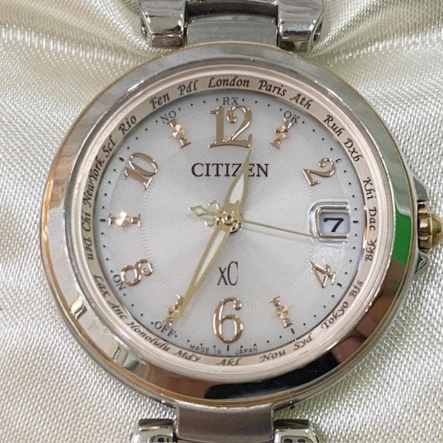 シチズン XC 腕時計　H246-T023908　電波時計　稼動　レディース