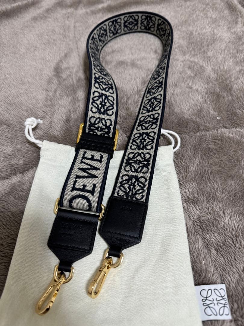 ロエベ　ショルダーストラップ　ネイビー