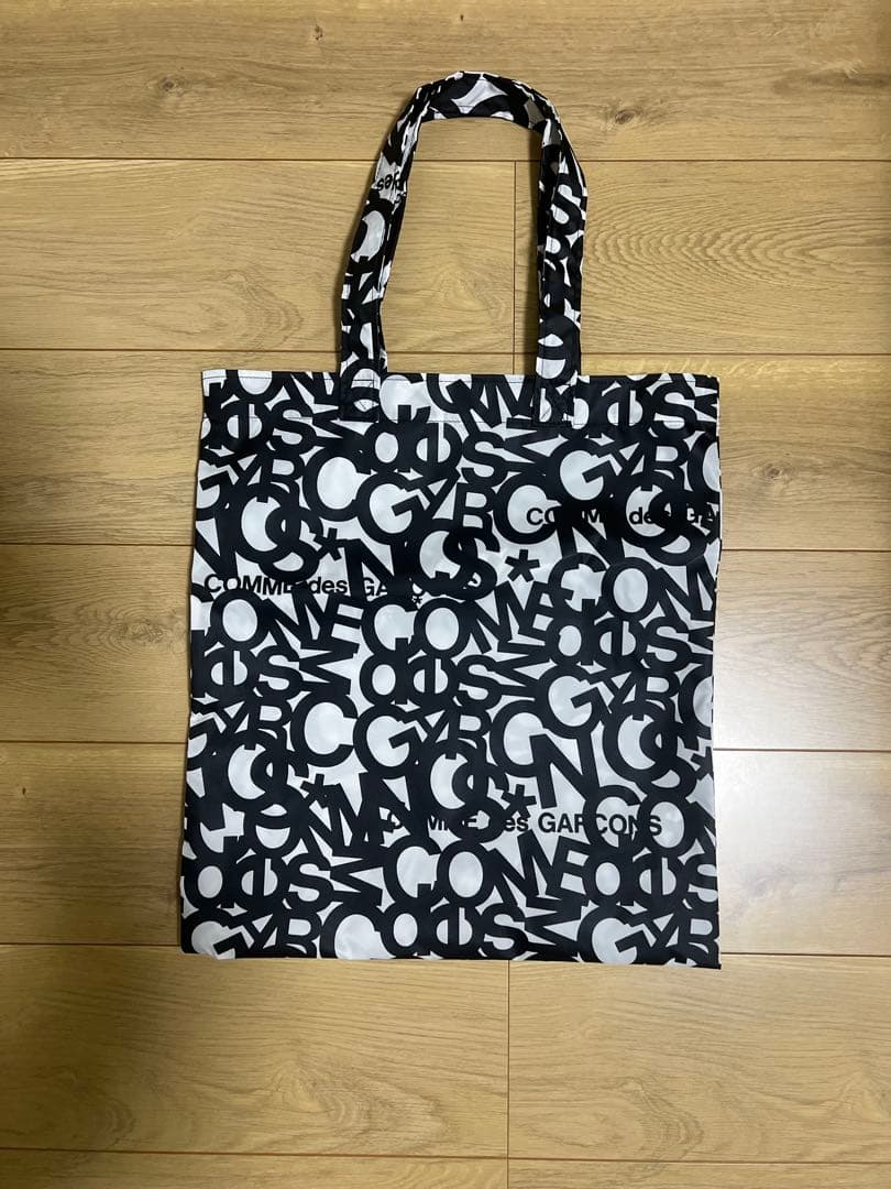 コムデギャルソン 2025ホリデー 双子トート