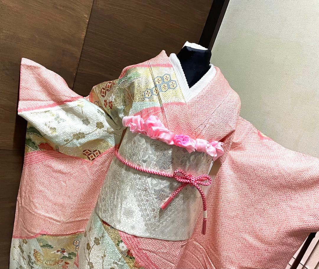 振袖 フルセット5点サイズM総絞り　蝶々金銀箔　売り切り終了