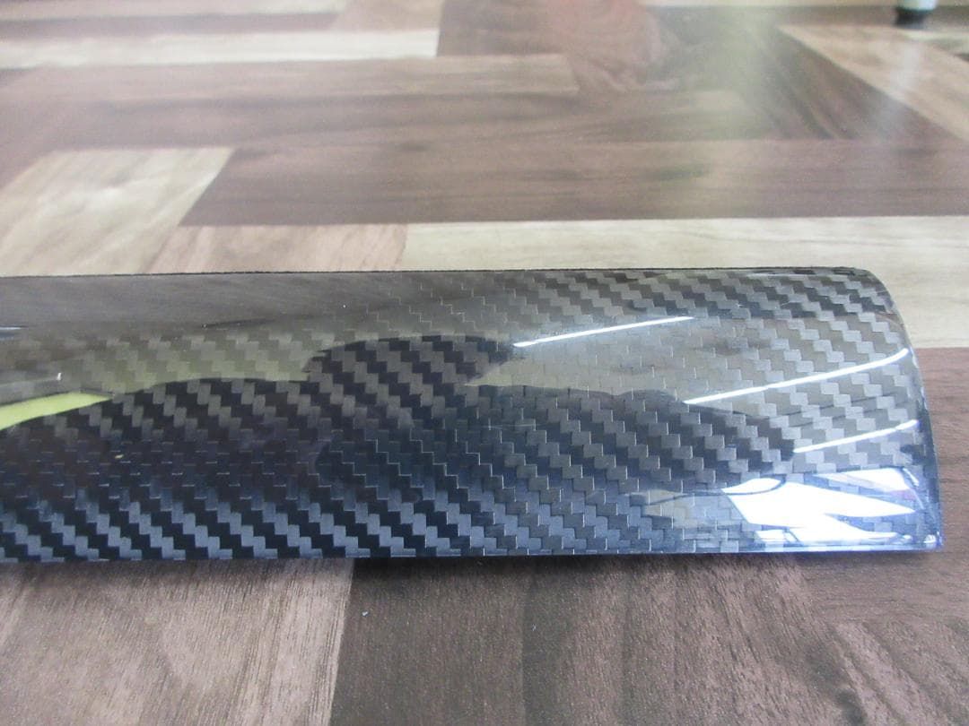 GS-F　カーボンパネル　助手席側　オーナメントパネル　インパネ　カーボン