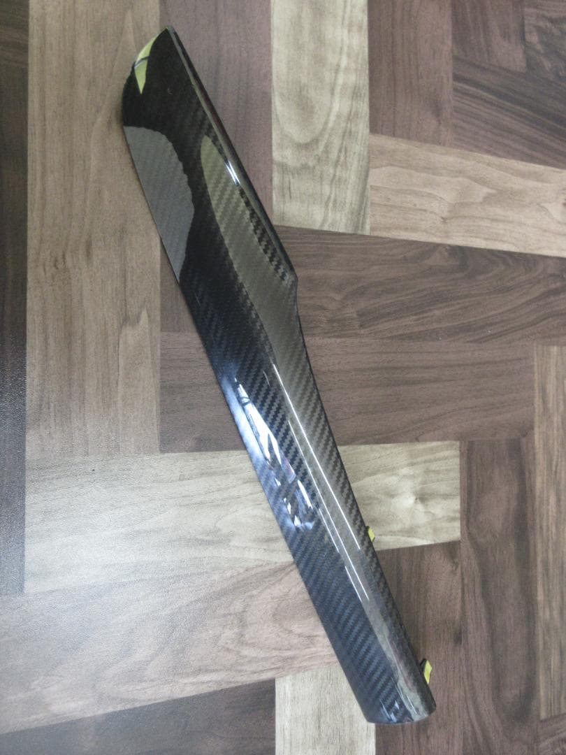 GS-F　カーボンパネル　助手席側　オーナメントパネル　インパネ　カーボン