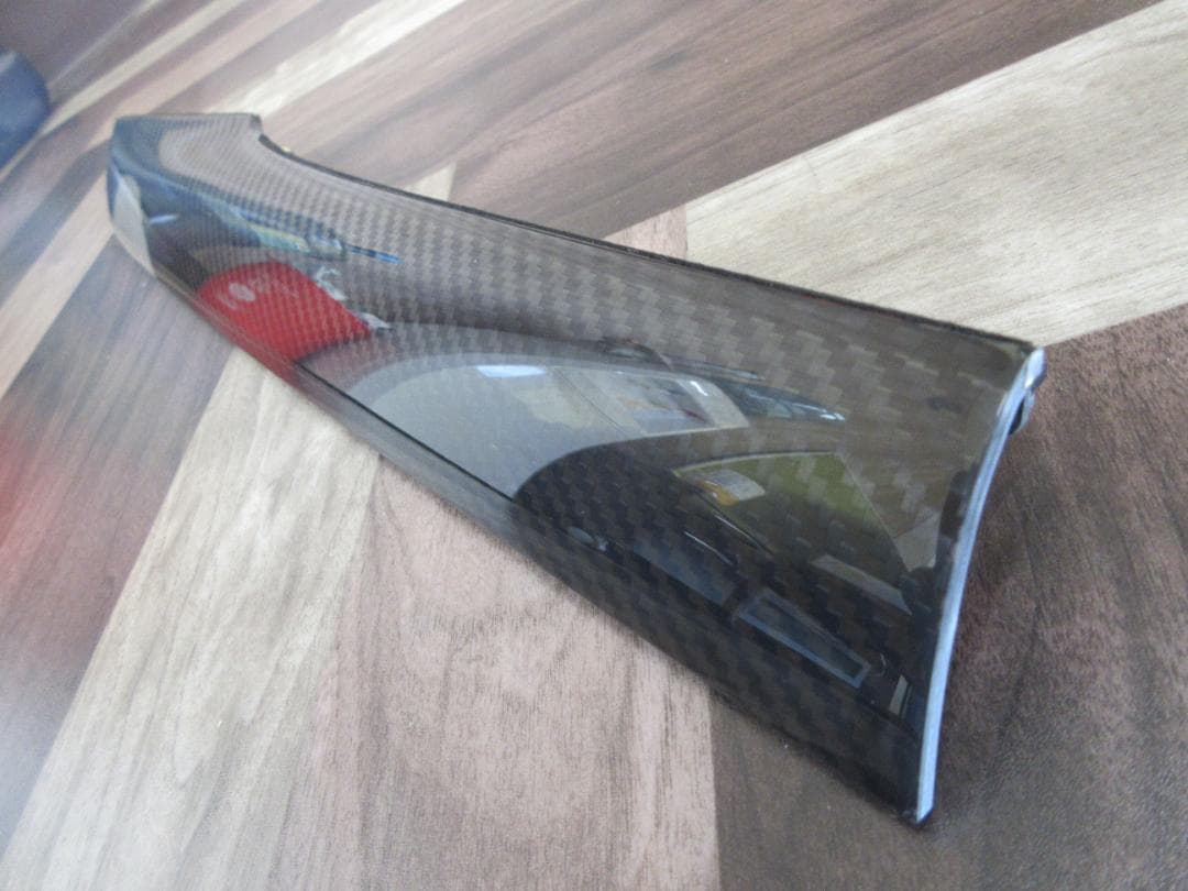 GS-F　カーボンパネル　助手席側　オーナメントパネル　インパネ　カーボン